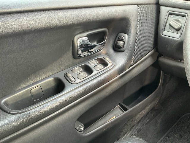 2000 - volvo - v70 - 2.4 europa - personenauto - afbeelding 3 van  12