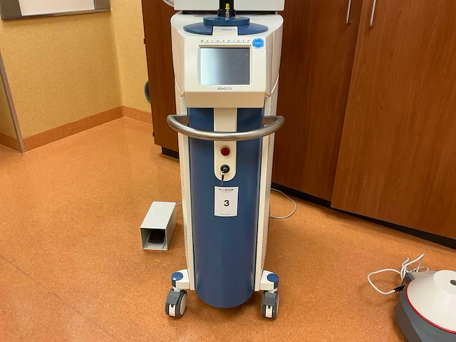 2000 aesculap meditec dermablate laser - afbeelding 2 van  10