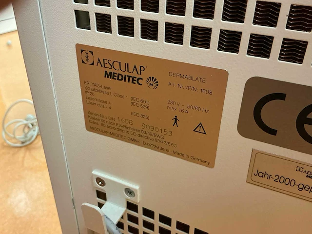 2000 aesculap meditec dermablate laser - afbeelding 6 van  10