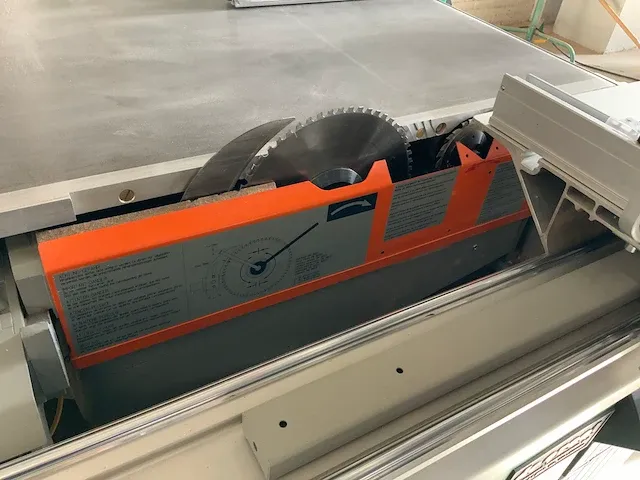 2000 altendorf f45 ce formaatcirkelzaagmachine - afbeelding 6 van  15