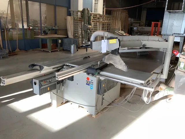 2000 altendorf f45 ce formaatcirkelzaagmachine - afbeelding 11 van  15