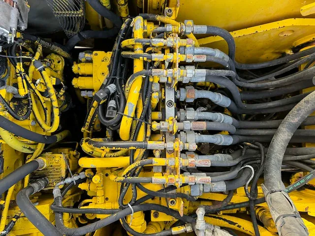 2000 atlas 1404 kzw spoorkraan banden graafmachine - afbeelding 7 van  26