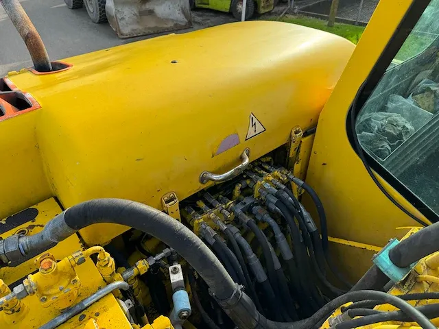 2000 atlas 1404 kzw spoorkraan banden graafmachine - afbeelding 8 van  26