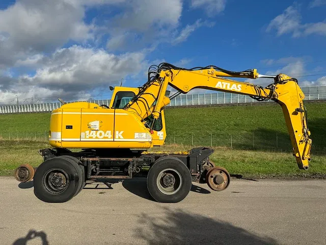 2000 atlas 1404 kzw spoorkraan banden graafmachine - afbeelding 23 van  26