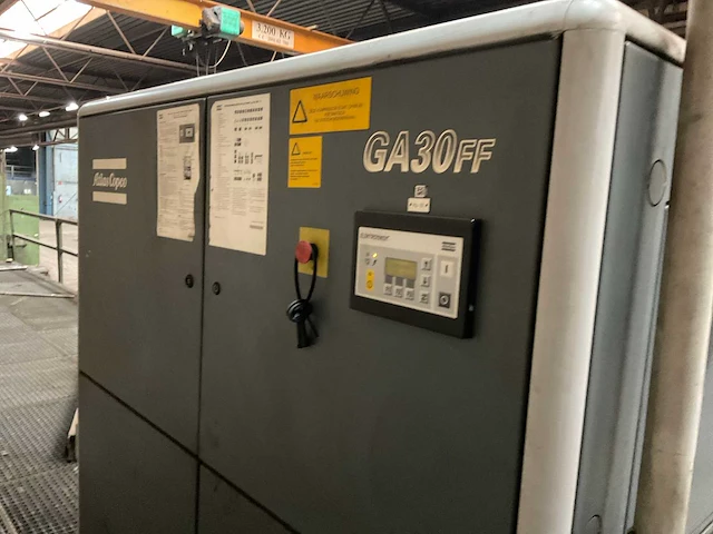 2000 atlas copco ga 30 aff schroefcompressor - afbeelding 3 van  9