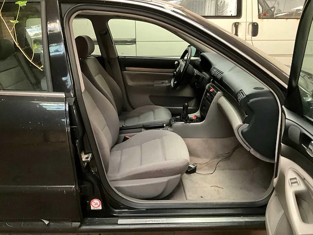 2000 audi a4 avant personenauto, 41-fr-bg - afbeelding 18 van  21