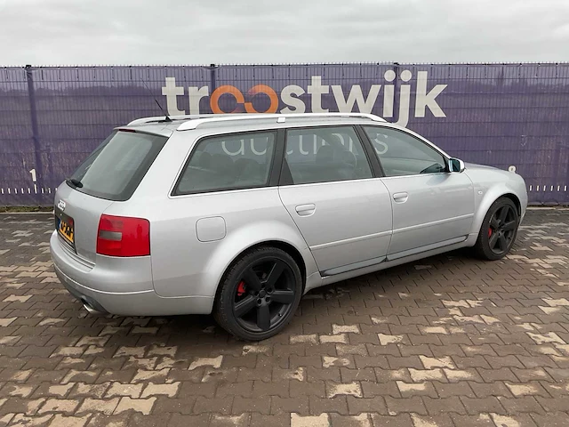 2000 audi s6 avant personenauto - afbeelding 12 van  18