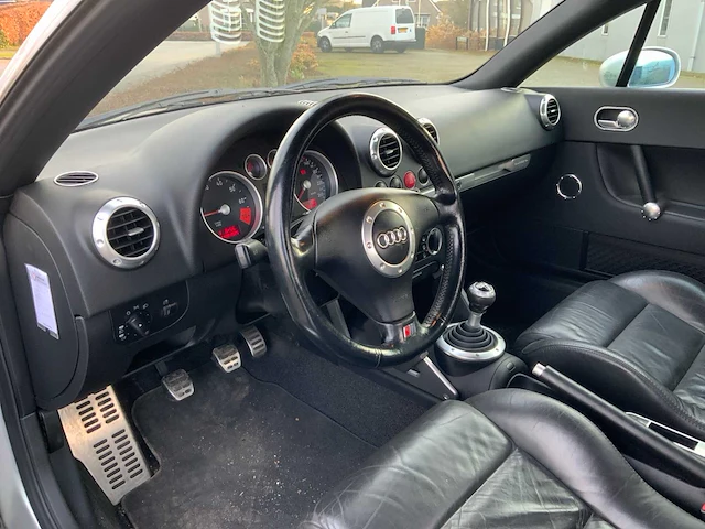 2000 audi tt roadster personenauto - afbeelding 27 van  54