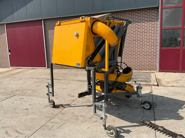 2000 belos trans pro werktuigdrager met aanbouwdelen - afbeelding 21 van  47