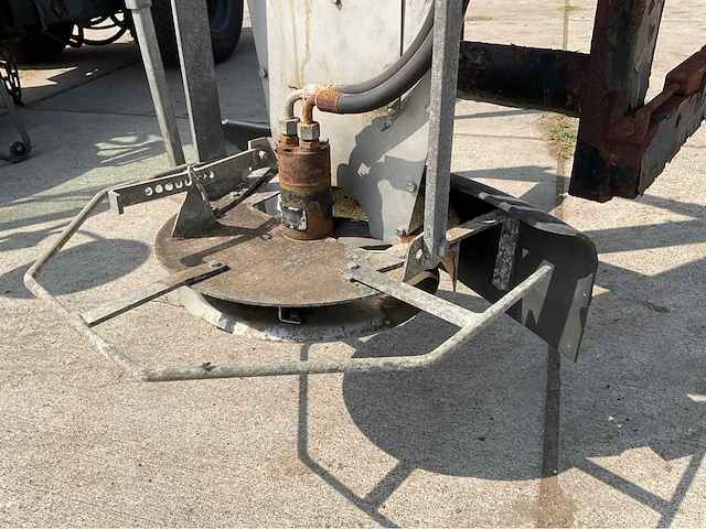 2000 belos trans pro werktuigdrager met aanbouwdelen - afbeelding 39 van  47