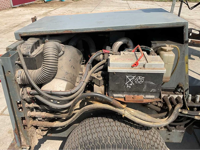 2000 belos trans pro werktuigdrager met aanbouwdelen - afbeelding 47 van  47