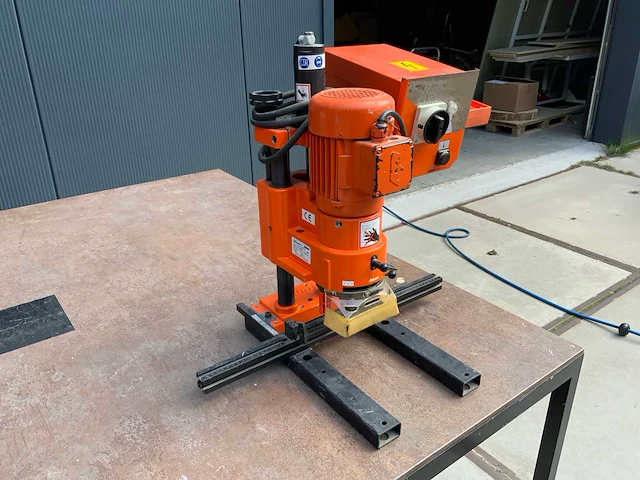 2000 blum st m51p00.50 scharnier boormachine - afbeelding 6 van  12