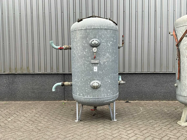 2000 bmi buffertank - afbeelding 1 van  9