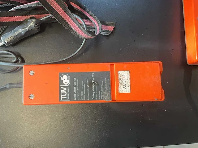 2000 bocker ahm 27 - 1000 mobiele kraan - afbeelding 30 van  45