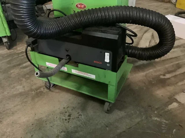 2000 bosch eas 300 roetafzuiger - afbeelding 2 van  5