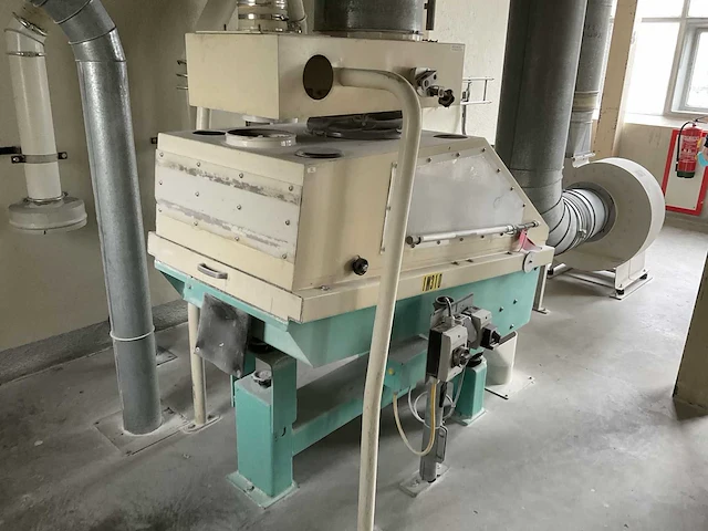 2000 bühler reinigingslijn - afbeelding 1 van  15