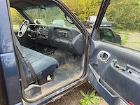 2000 chevrolet 2500 pick-up - afbeelding 11 van  18