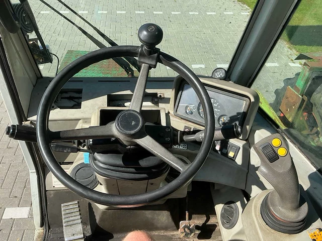 2000 claas 2000 ranger 975plus (516) verreiker - afbeelding 16 van  28