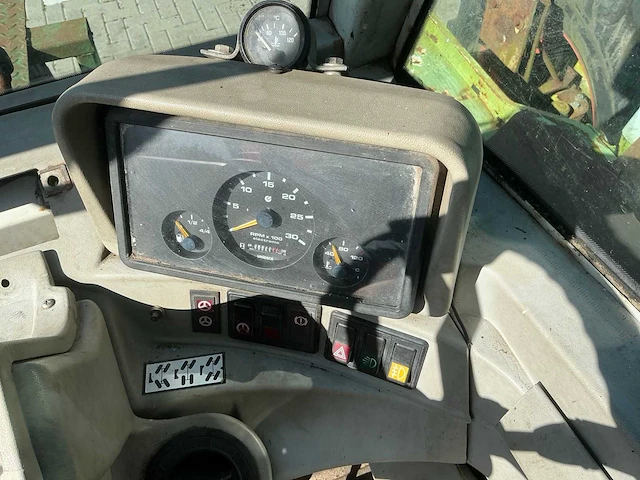2000 claas 2000 ranger 975plus (516) verreiker - afbeelding 17 van  28