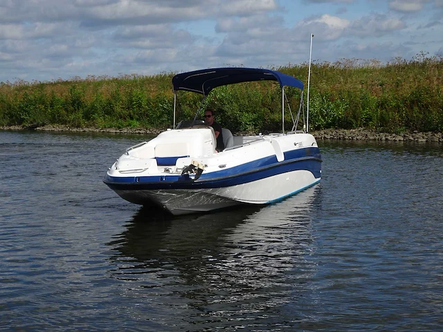 2000 crownline 238 db bowrider speedboot - afbeelding 1 van  17
