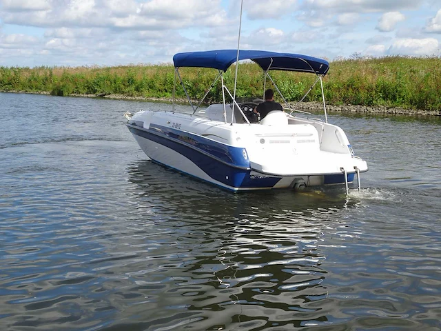 2000 crownline 238 db bowrider speedboot - afbeelding 11 van  17