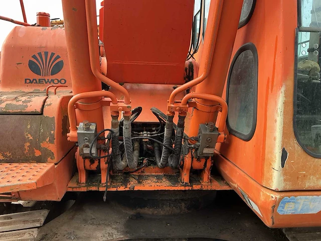 2000 daewoo 170lc-v rupsgraafmachine - afbeelding 13 van  22