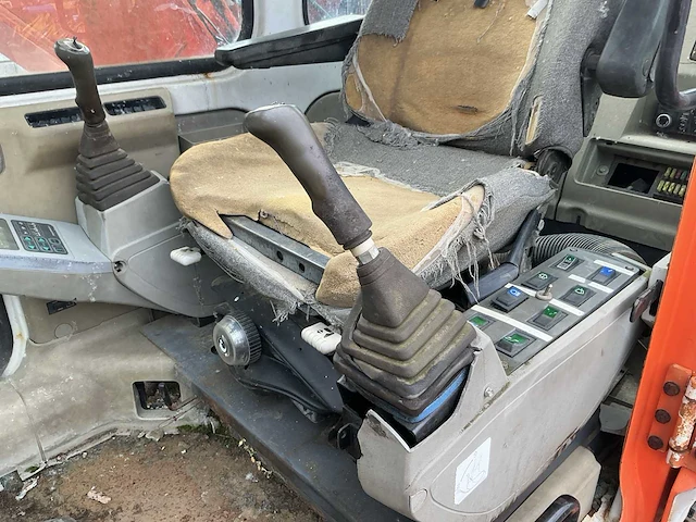 2000 daewoo 170lc-v rupsgraafmachine - afbeelding 16 van  22