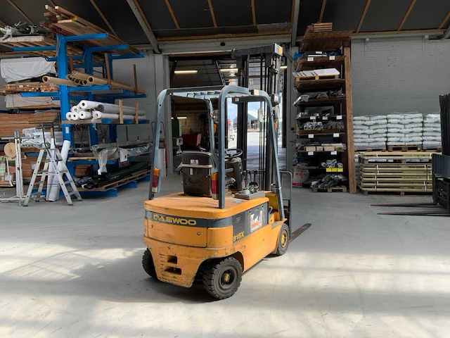 2000 deawoo b16x vorkheftruck - afbeelding 34 van  36
