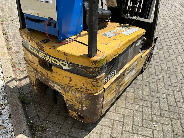 2000 deawoo b18t-2 vorkheftruck - afbeelding 9 van  14