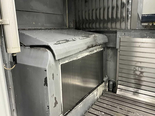 2000 deckel maho dmu 60t 3-assige cnc freesmachine - afbeelding 34 van  35
