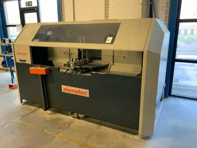 2000 elumatec aks 134 uithoekzaagmachine - afbeelding 1 van  9