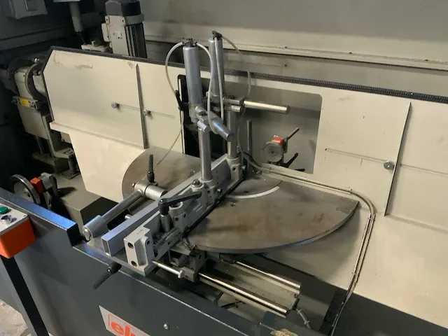 2000 elumatec aks 134 uithoekzaagmachine - afbeelding 4 van  9