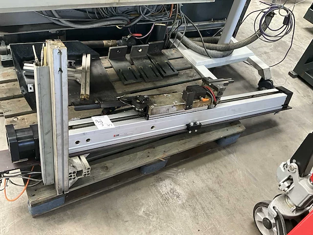 2000 e.m.s ct76/2 auto buizenhakker - afbeelding 13 van  22
