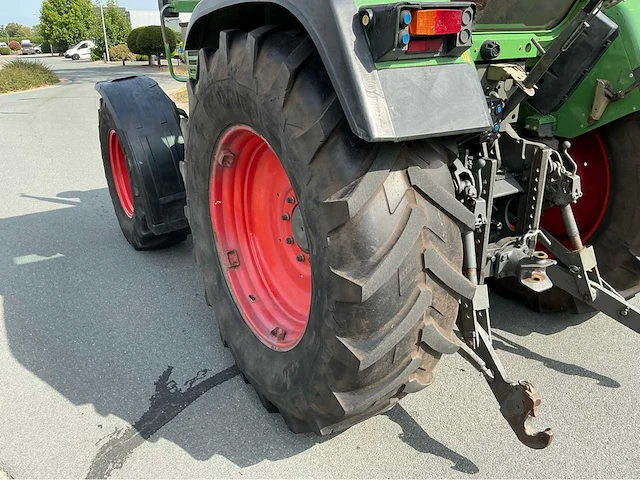 2000 fendt farmer 308 turbomatik vierwielaangedreven landbouwtractor - afbeelding 18 van  36