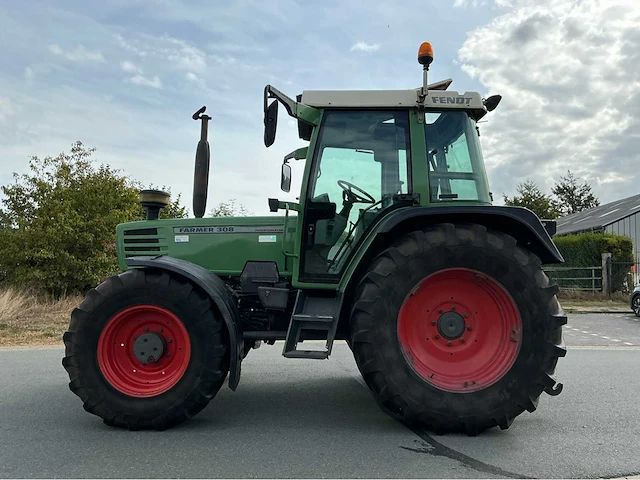 2000 fendt farmer 308 turbomatik vierwielaangedreven landbouwtractor - afbeelding 12 van  36