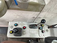 2000 fendt farmer 410 vario vierwielaangedreven landbouwtractor - afbeelding 33 van  43