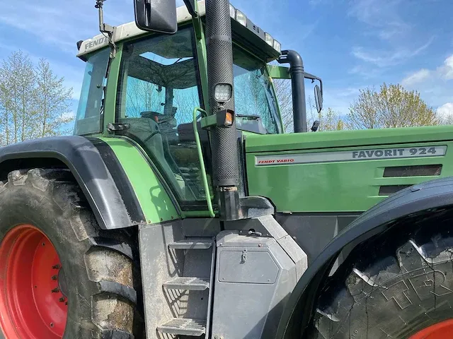 2000 fendt favorit 924 vierwielaangedreven landbouwtractor - afbeelding 3 van  24