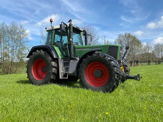2000 fendt favorit 924 vierwielaangedreven landbouwtractor - afbeelding 21 van  24