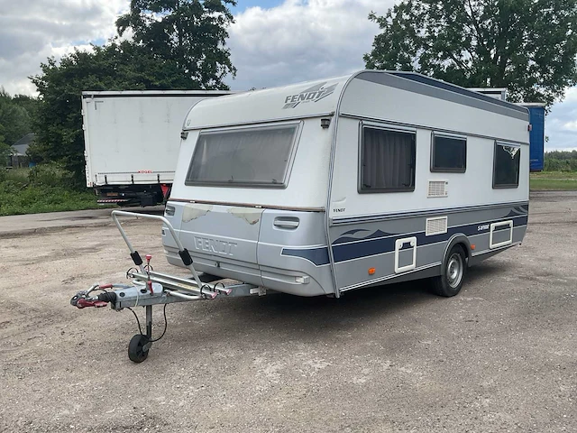 2000 fendt saphir 130 caravan - afbeelding 1 van  36