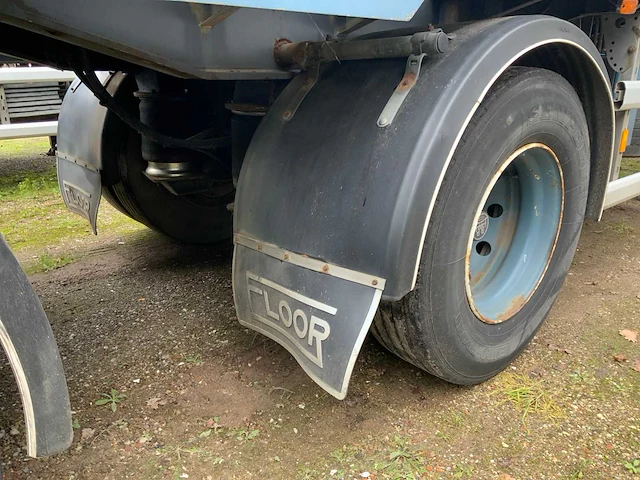 2000 floor flo-17-30h2 oplegger met kraan - afbeelding 14 van  42