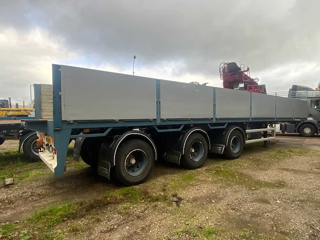 2000 floor flo-17-30h2 oplegger met kraan - afbeelding 34 van  42