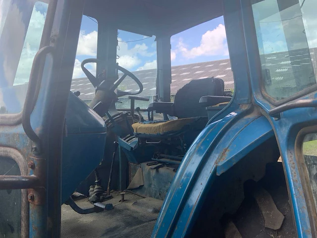2000 ford 7710 vierwielaangedreven landbouwtractor - afbeelding 16 van  32