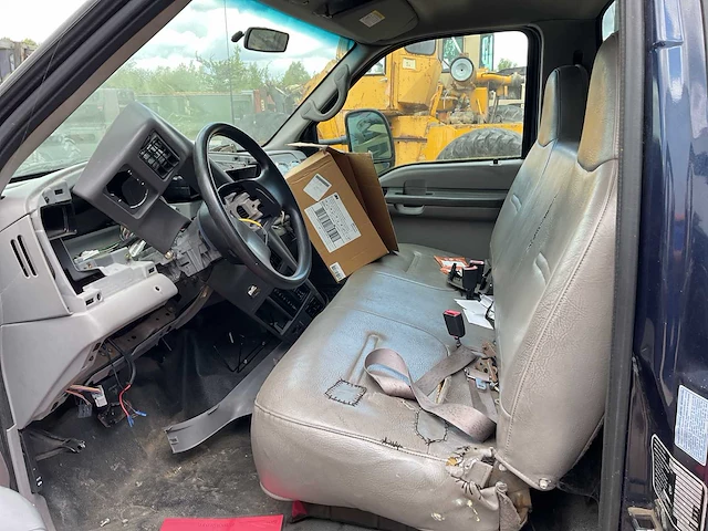 2000 ford personenauto - afbeelding 7 van  9