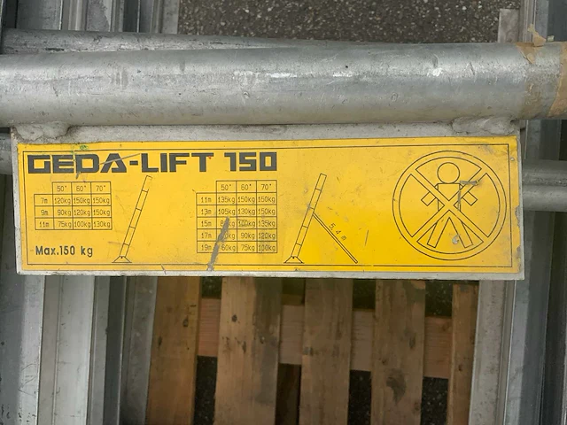 2000 geda lift 150 comfort bouwlift 14 meter - afbeelding 2 van  10