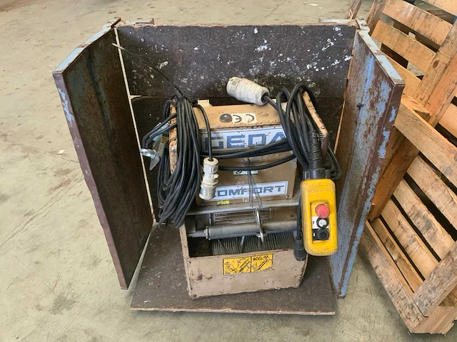 2000 geda lift 150 comfort bouwlift 14 meter - afbeelding 3 van  10