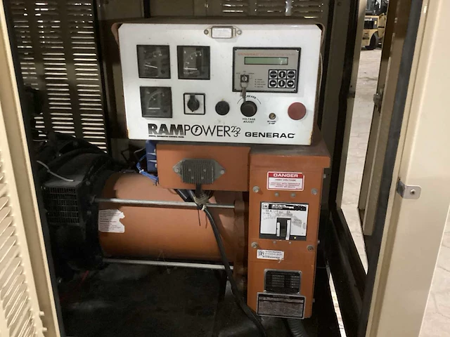 2000 generac 2000 stroomgenerator - afbeelding 7 van  15