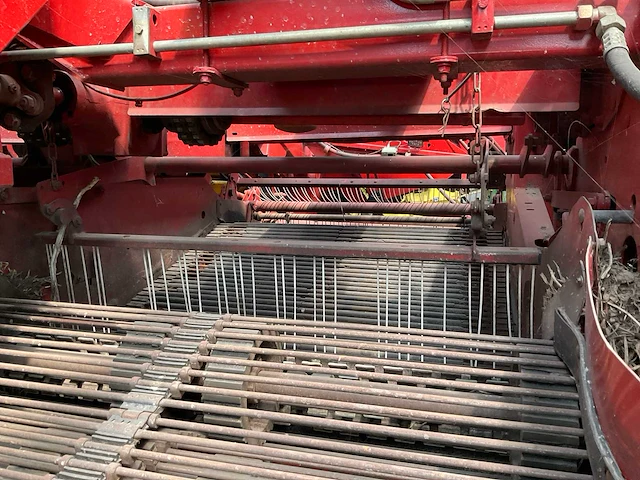 2000 grimme gv 3000 aardappelrooier - afbeelding 13 van  42