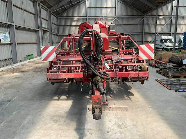 2000 grimme gv 3000 aardappelrooier - afbeelding 12 van  42