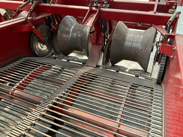 2000 grimme gv 3000 aardappelrooier - afbeelding 29 van  42