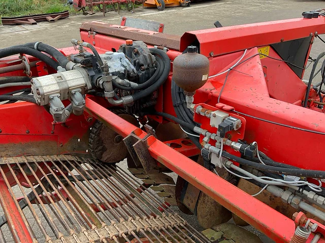 2000 grimme gz 1700 dl1 getrokken aardappelrooier - afbeelding 4 van  30